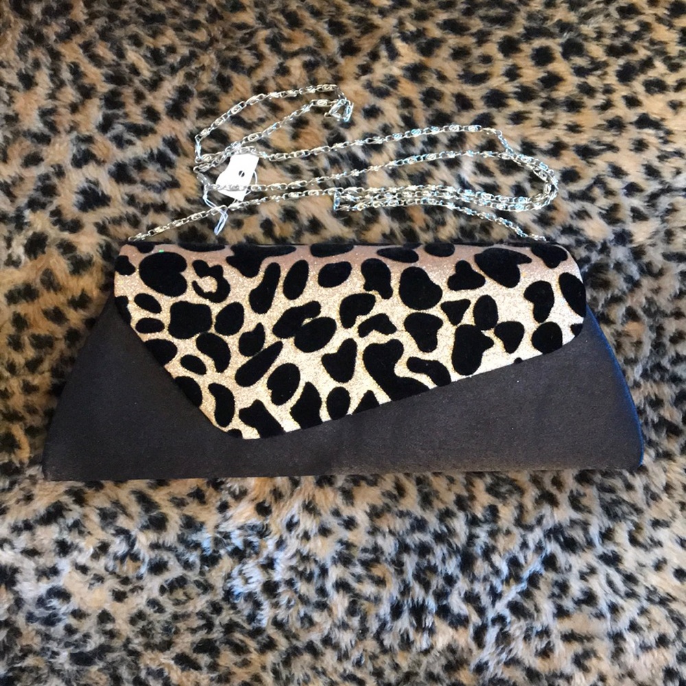 Leopard Clutch with Chain